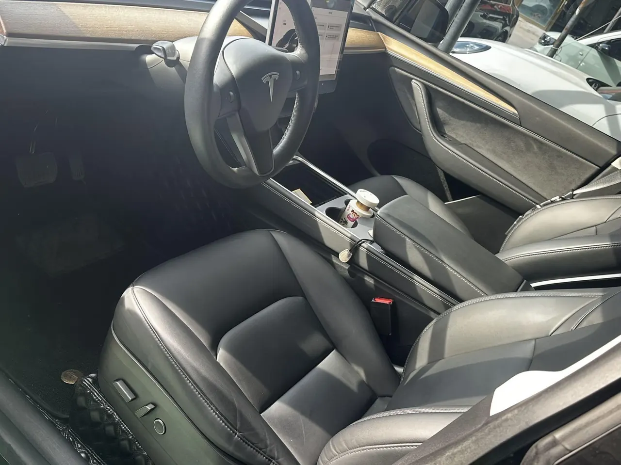 Tesla 2021 Model Y Standard Endurance Rear Drive Automatic Gear 5