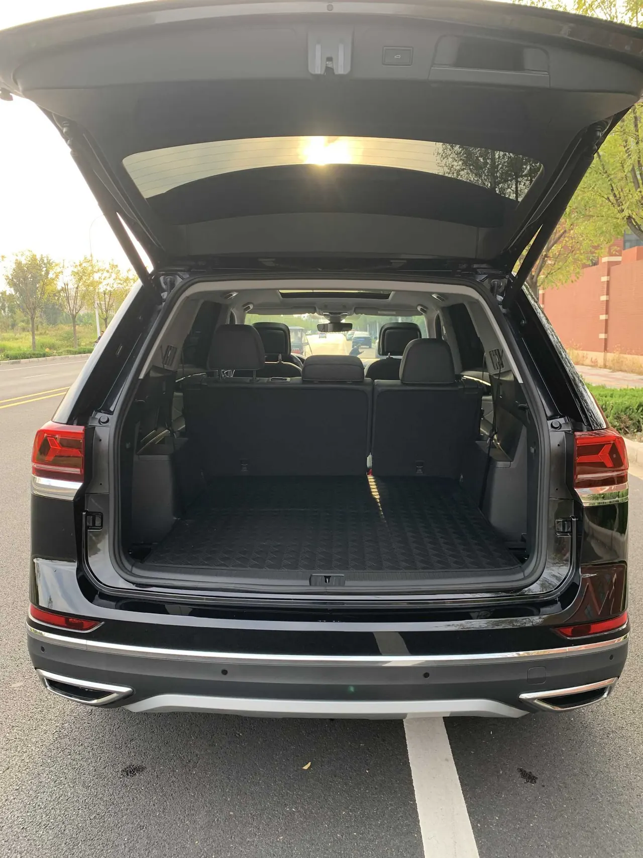 Volkswagen 2024 Tuang 2.0TSI 380TSI 4WD Respect Deluxe Automatic Transmission 11