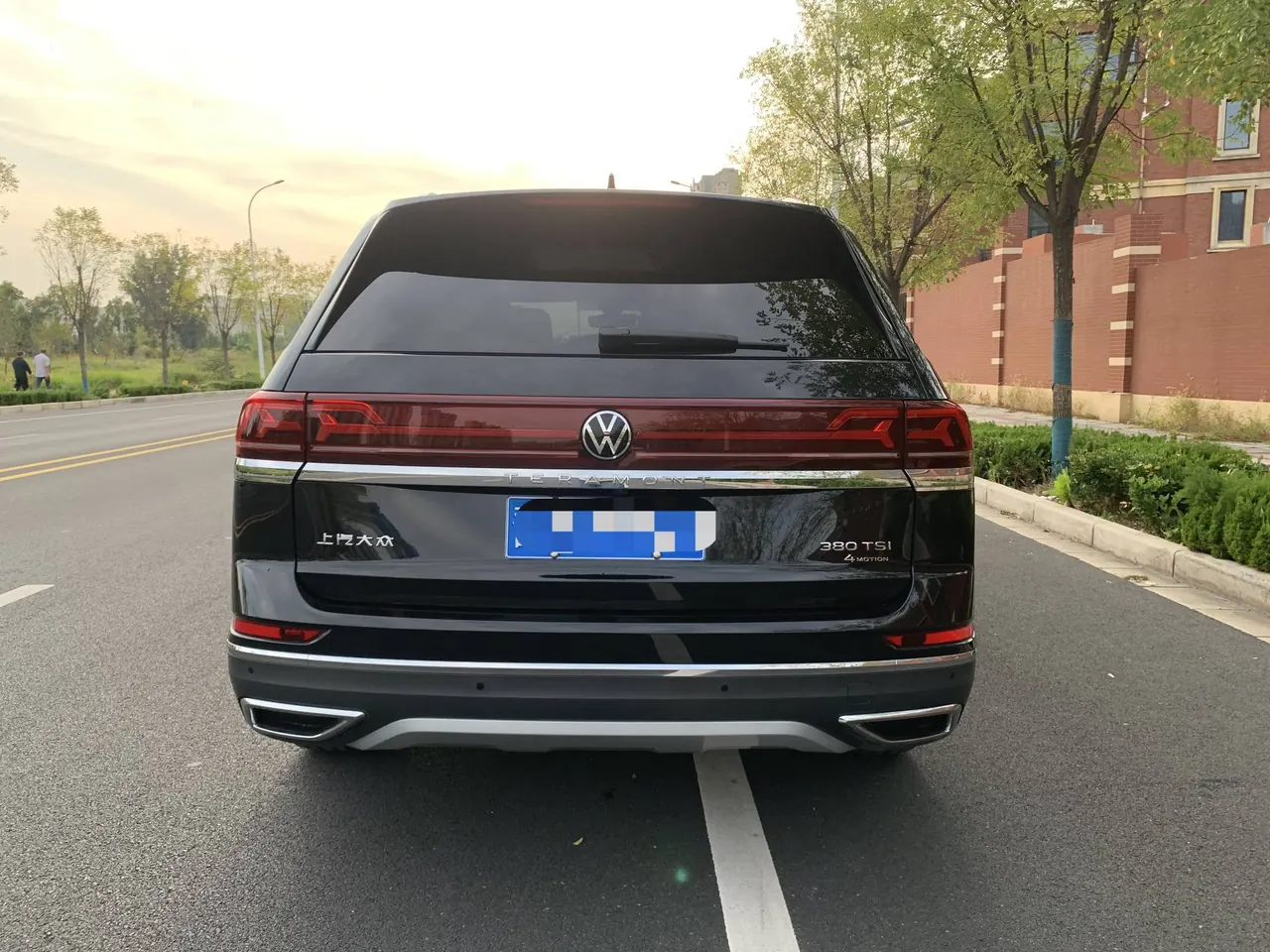 Volkswagen 2024 Tuang 2.0TSI 380TSI 4WD Respect Deluxe Automatic Transmission 13