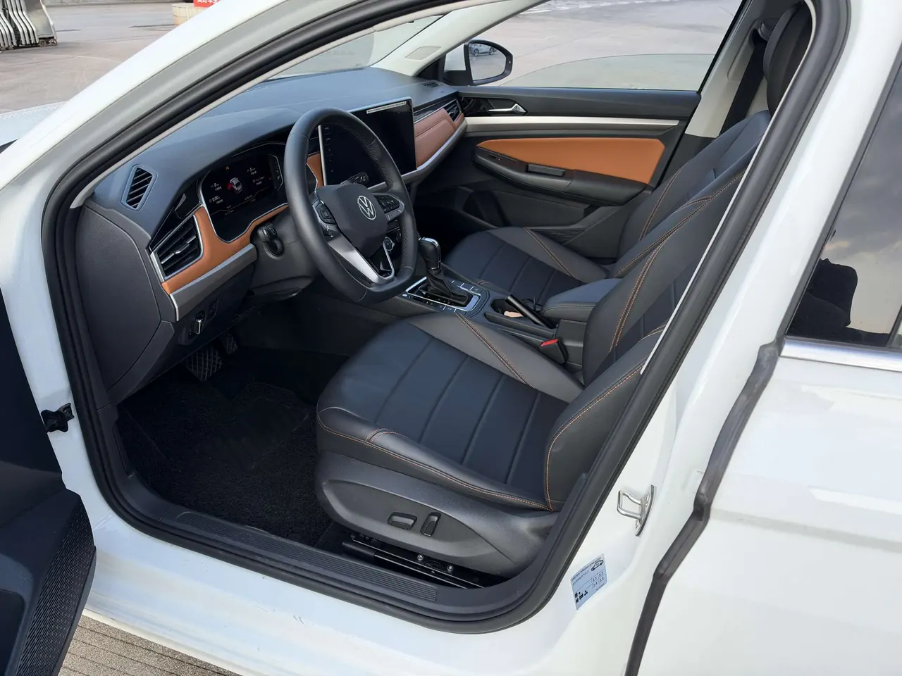 Volkswagen 2024 Bora 1.2TSI 200TSI Yuexing PRO Edition Automatic Gear 2