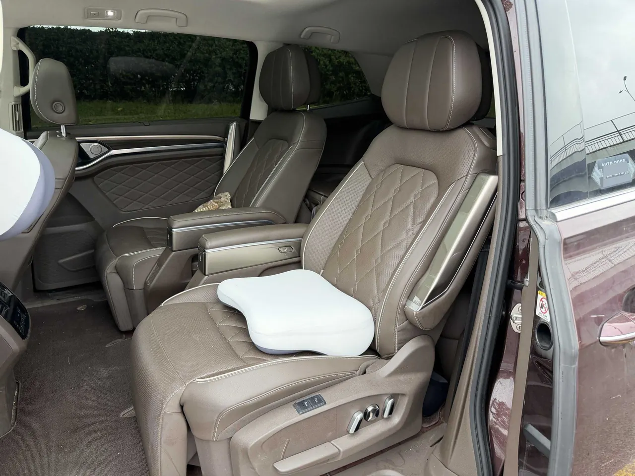 Volkswagen 2022 models of Viran (Viloran) 2.0TSI 330TSI Deluxe Edition Automatic Gear 6