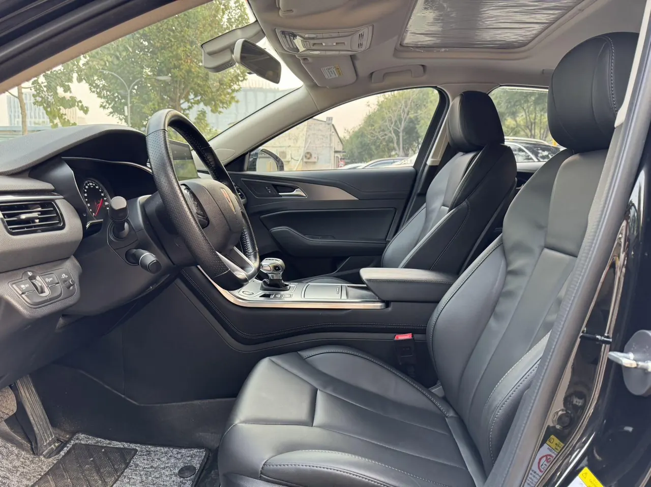 HongQi 2022 H5 1.5TD Flag Rhyme Edition (Revised) Automatic Gear 5
