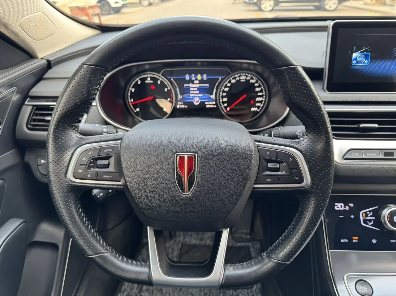 HongQi 2022 H5 1.5TD Flag Rhyme Edition (Revised) Automatic Gear 8