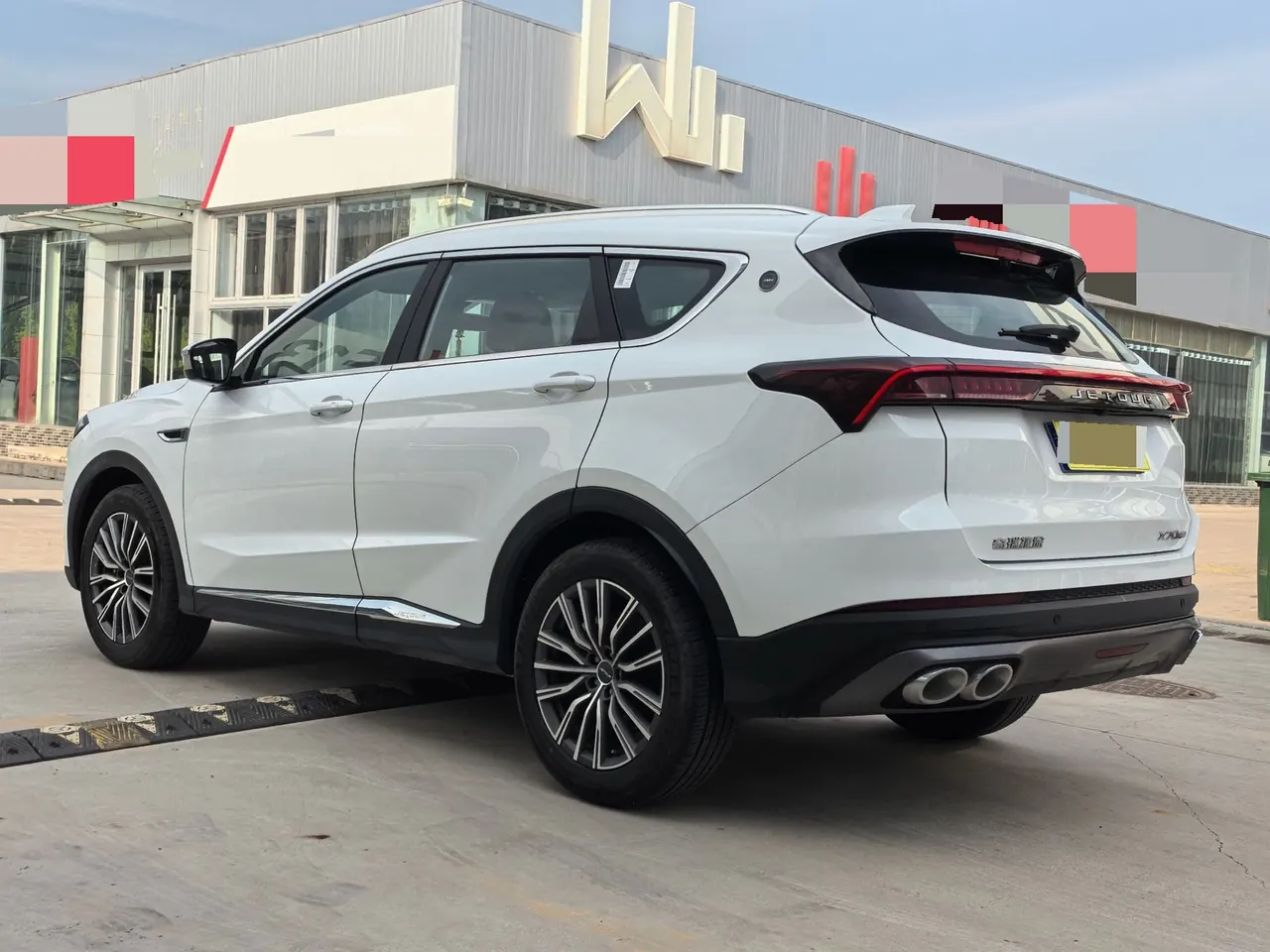 Jetour 2024 X70 PLUS 1.5T Champion Edition PRO7 Automatic Gear 10