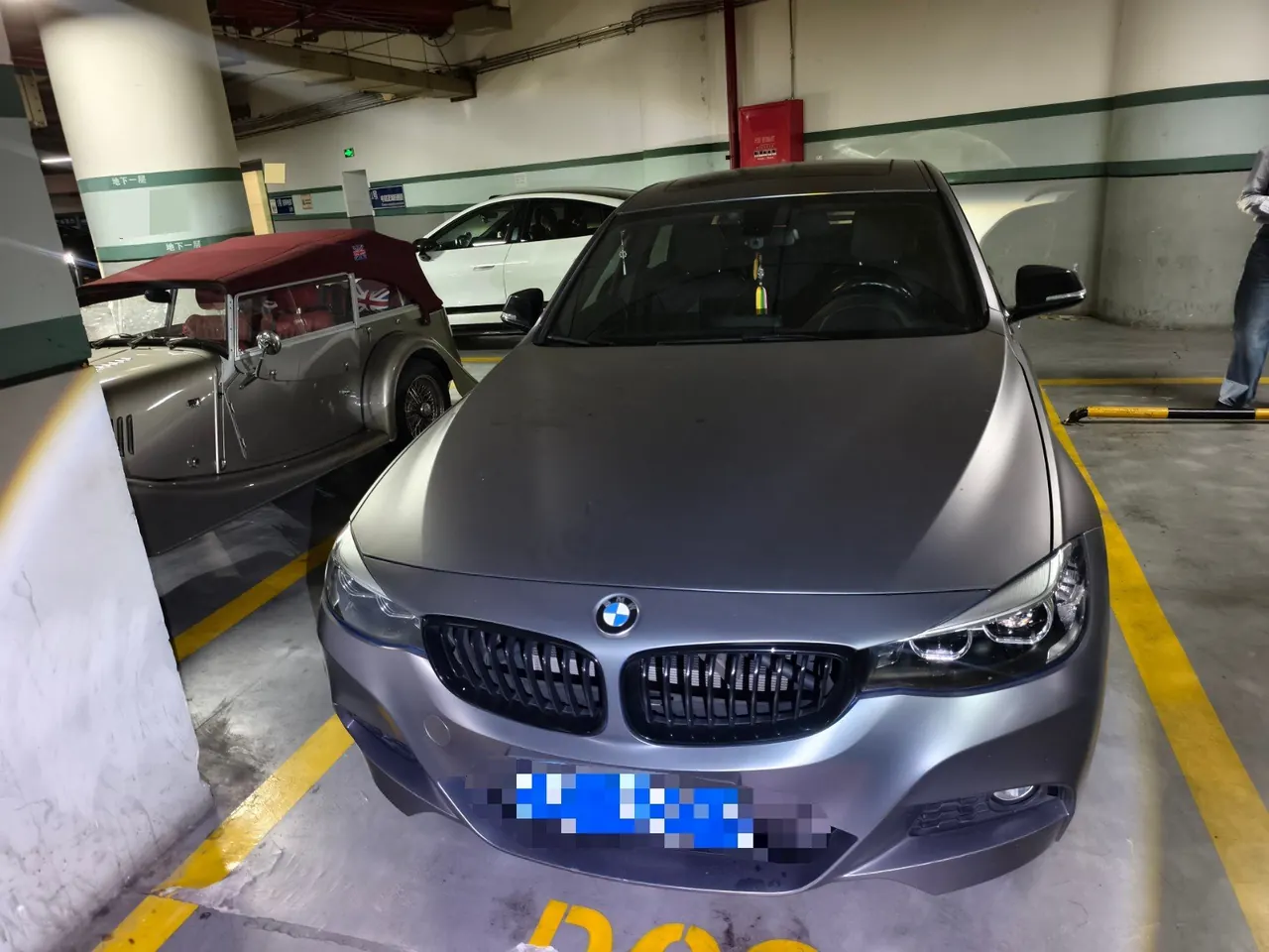 BMW 3 Series GT (Imported) 2020 GT 320i 2.0T M Sports Suit Automatic Gear 2