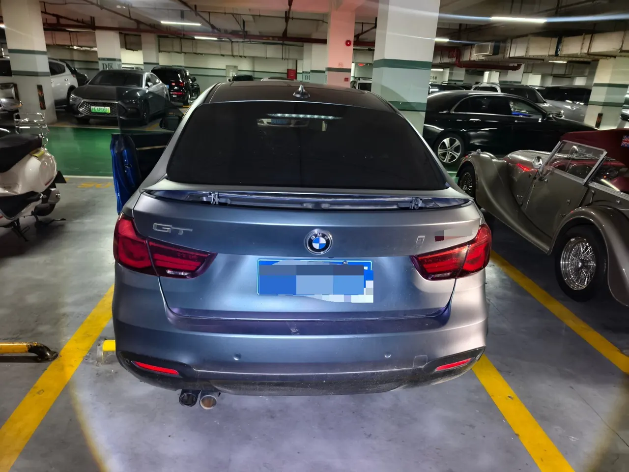 BMW 3 Series GT (Imported) 2020 GT 320i 2.0T M Sports Suit Automatic Gear 3