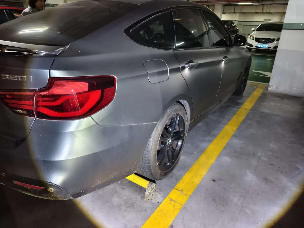 BMW 3 Series GT (Imported) 2020 GT 320i 2.0T M Sports Suit Automatic Gear 4