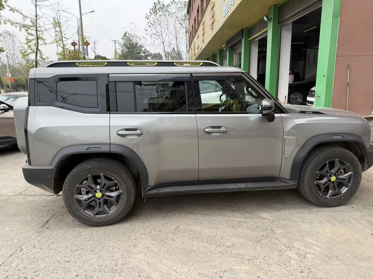 Jetour 2024 Traveler 2.0T Four-wheel Drive Through PRO Entertainment Edition Automatic Gear 4