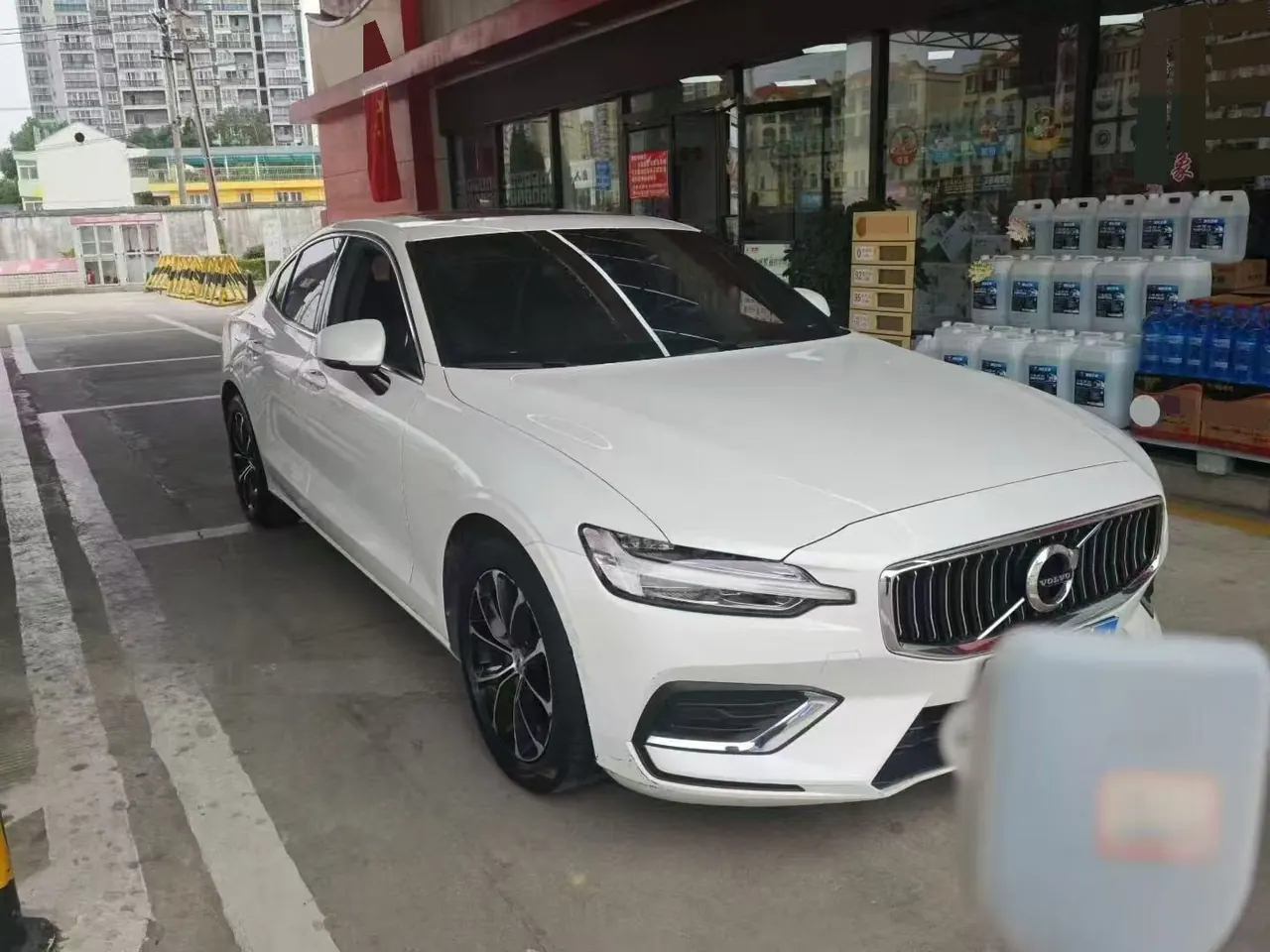Volvo 2021 S60 2.0T T4 Zhiyi Deluxe Edition Automatic Gear 2