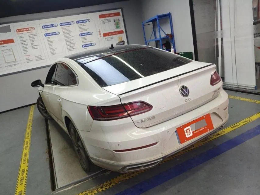 Volkswagen 2021 CC 2.0TSI 380TSI eye-catching automatic gear 4