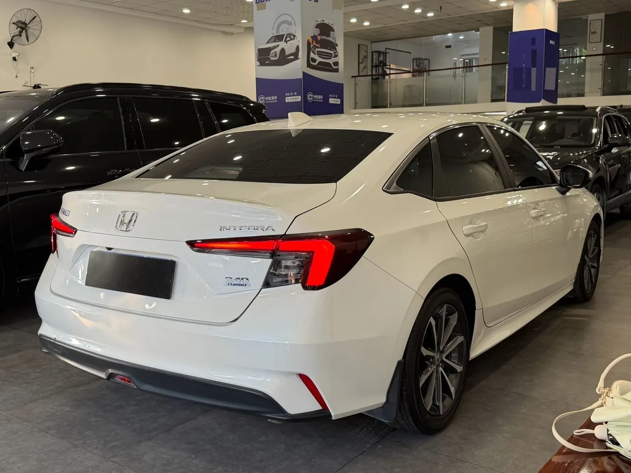 Honda 2023 model 1.5T stepless 240TURBO deluxe automatic gear 9