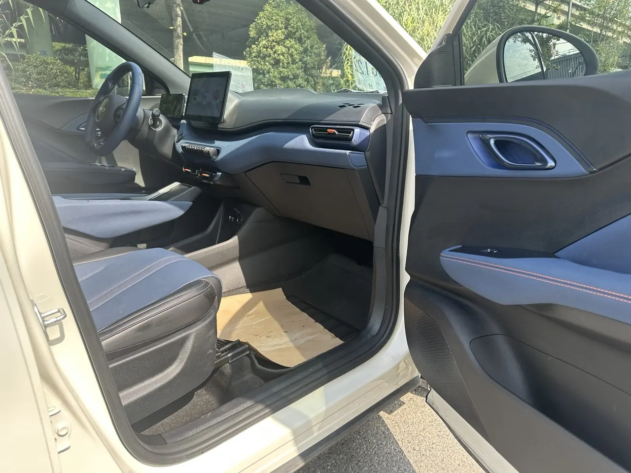 BYD 2024 Seagull Glory Edition 405km Flying Edition Automatic Gear 11