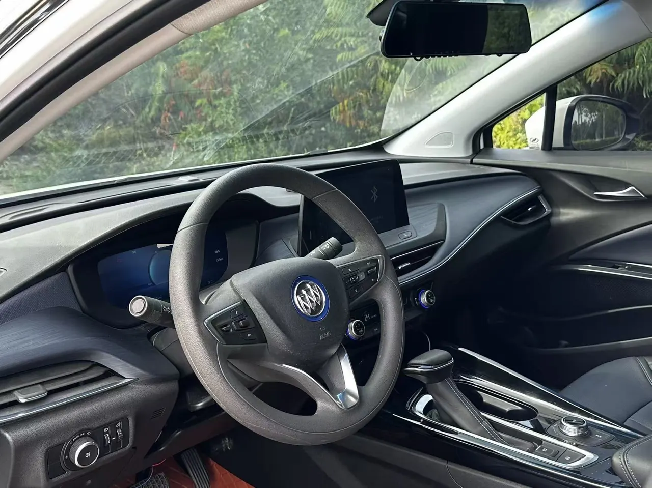 Buick 2024 VELITE 6, 430 km, Comfort Edition, Automatic Transmission 3