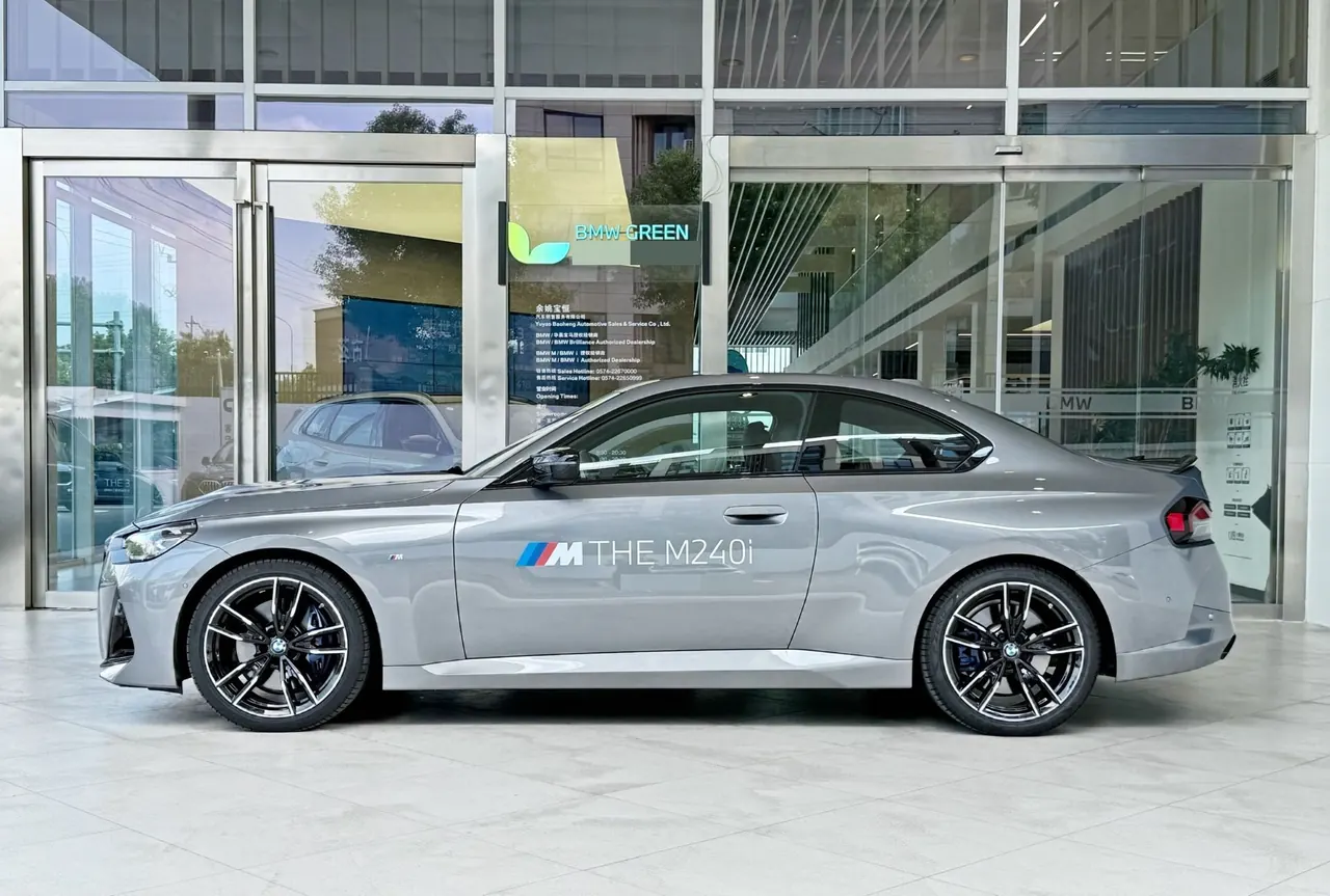 BMW M2 (Imported) 2024 M240i Coupe 3.0T Automatic Gear 2
