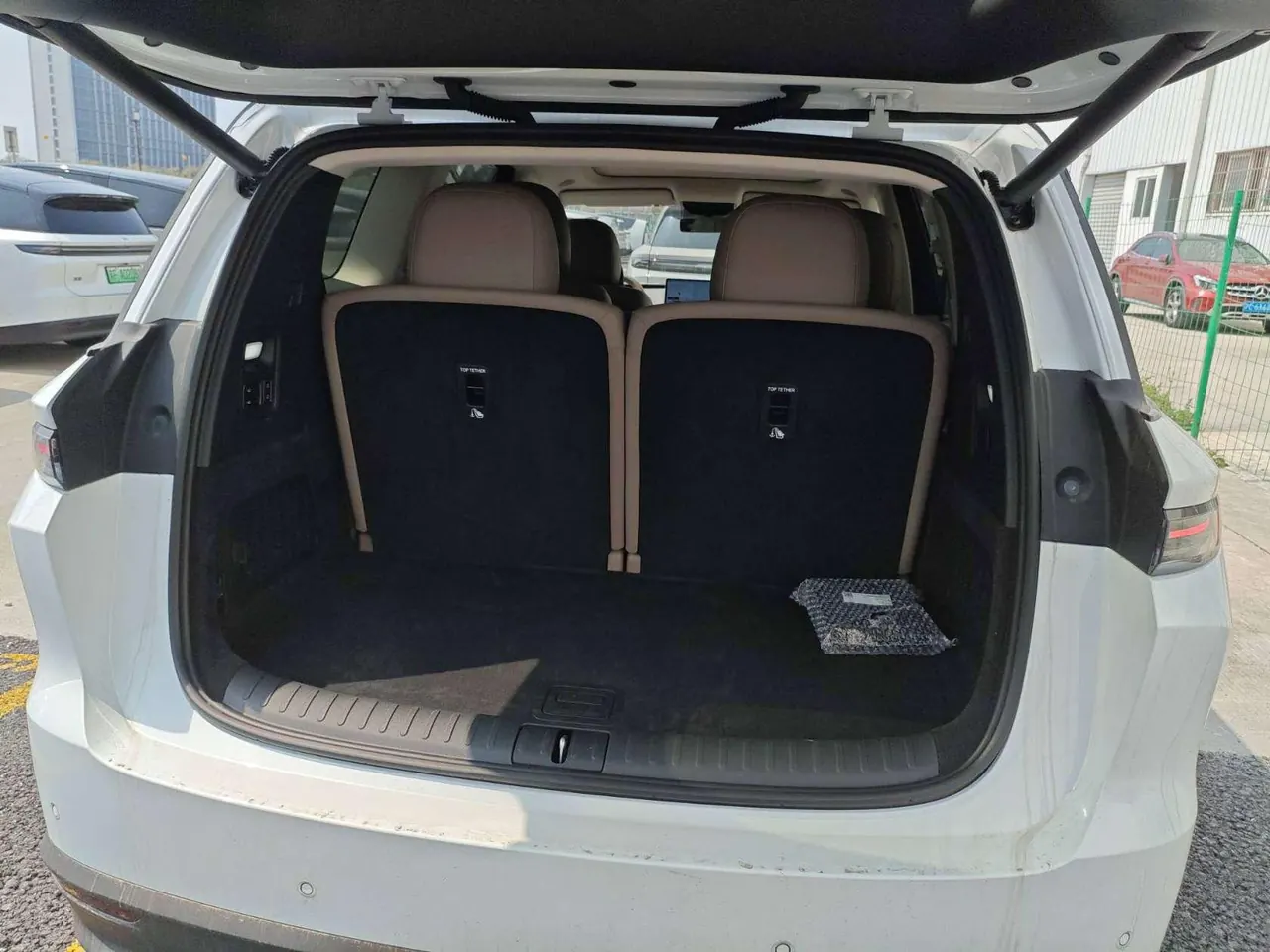 Li 2025 i8 Standard Edition Automatic Gear 2
