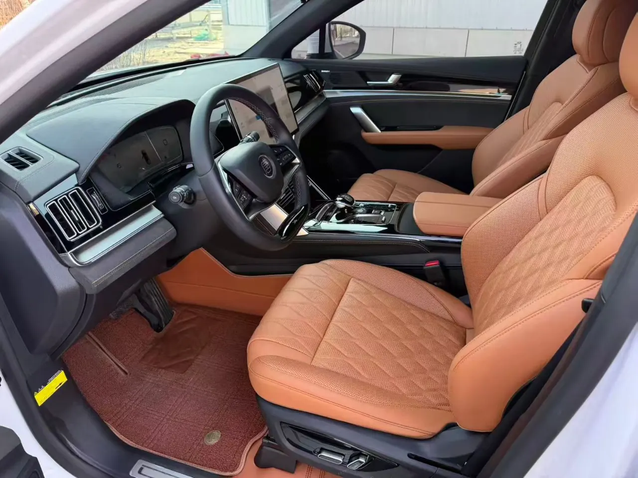 BYD Tang New Energy 2021 Tang DM-i 1.5T Stepless 112KM Honorable Automatic Gear 8