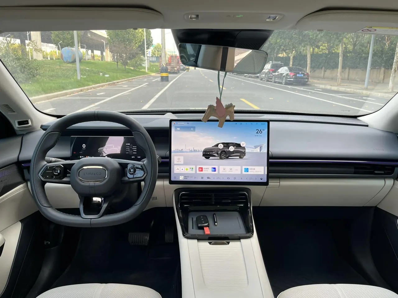 LYNK&amp;CO 2026 LYNK&amp;CO 07 EM-P 1.5T 126 Long Endurance Ultra Auto 3