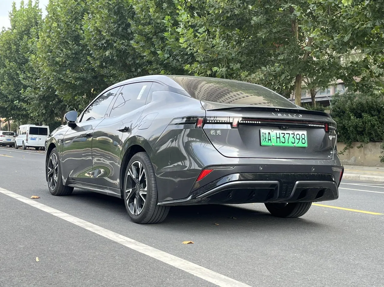 LYNK&amp;CO 2026 LYNK&amp;CO 07 EM-P 1.5T 126 Long Endurance Ultra Auto 5