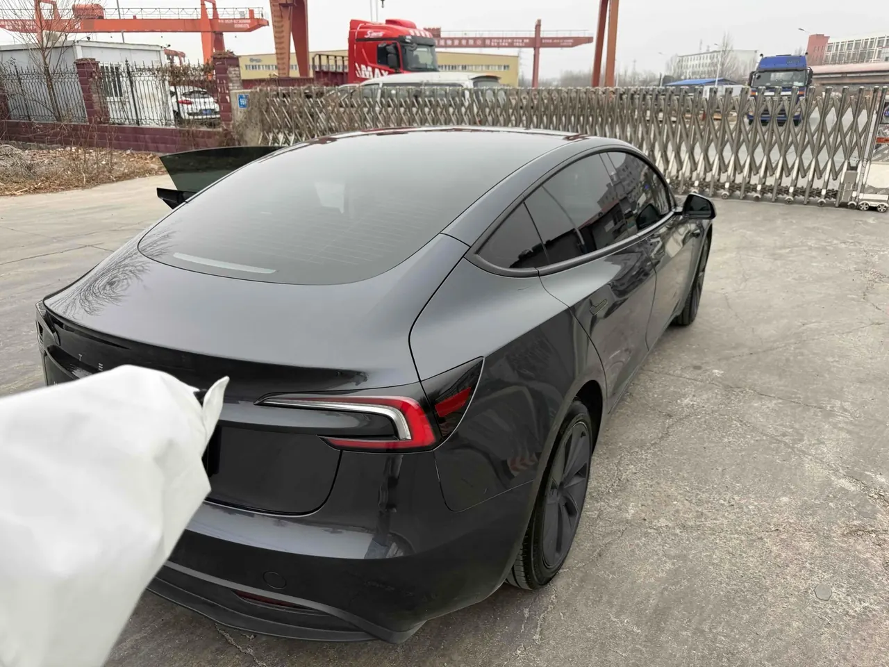 Tesla 2023 Model 3 Rejuvenation Edition Rear Wheel Drive Automatic Transmission 4