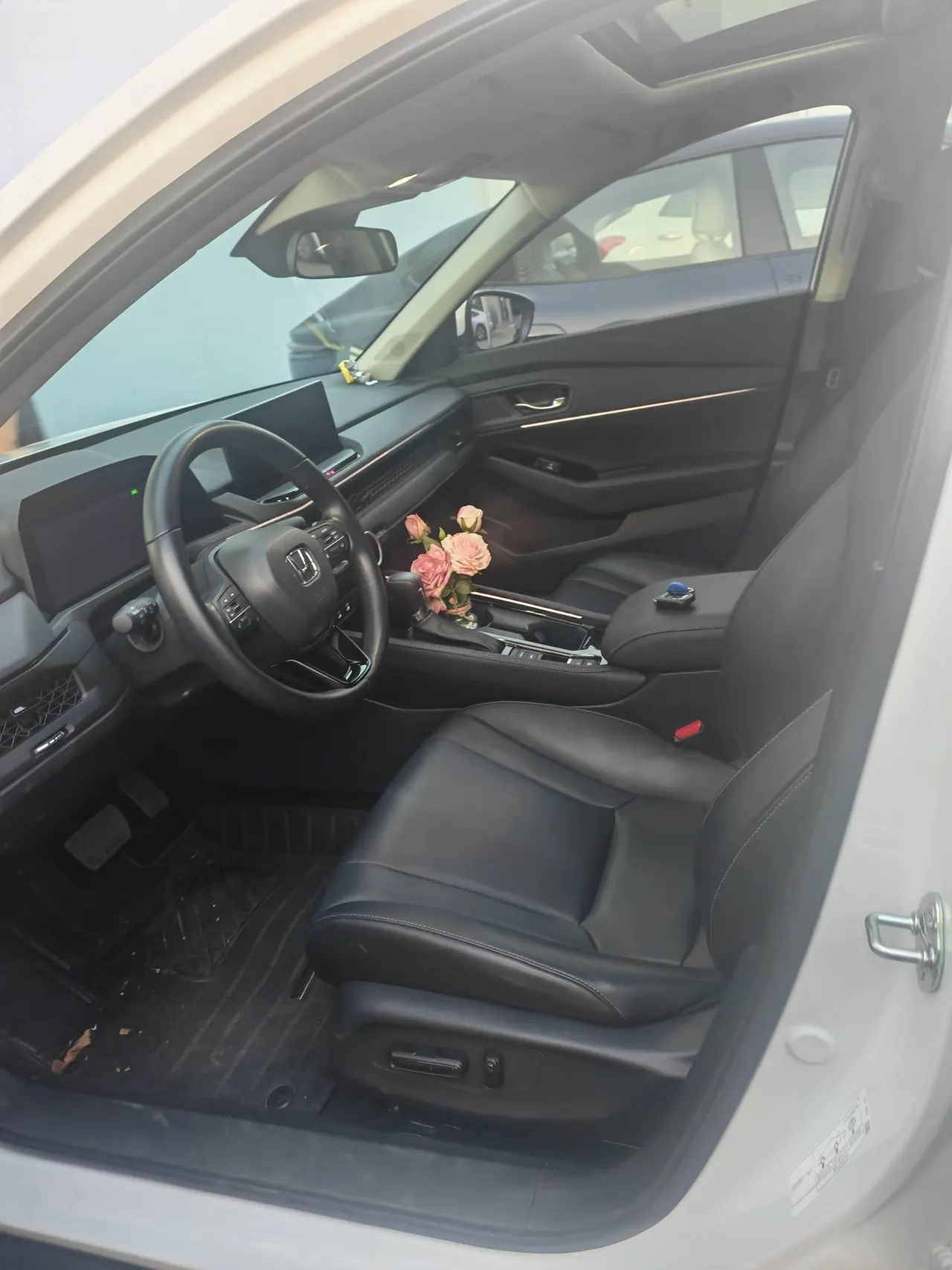 Honda 2023 11th Generation Accord 1.5T Stepless 260TURBO Smart Edition Automatic Gear 4