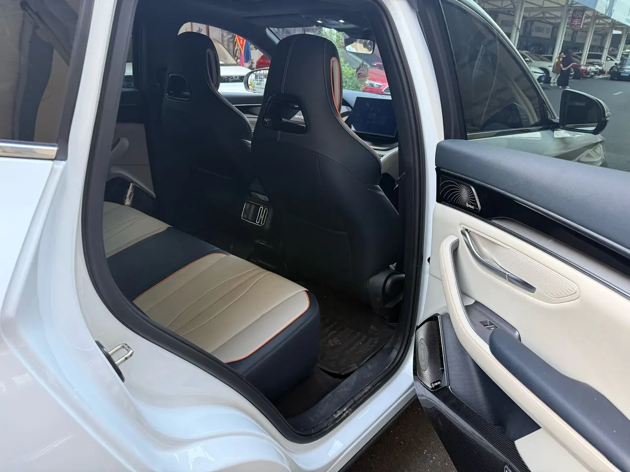 BYD 2023 Song PLUS DM-i 1.5 Stepless Champion Edition 110KM Flagship Automatic Gear 7
