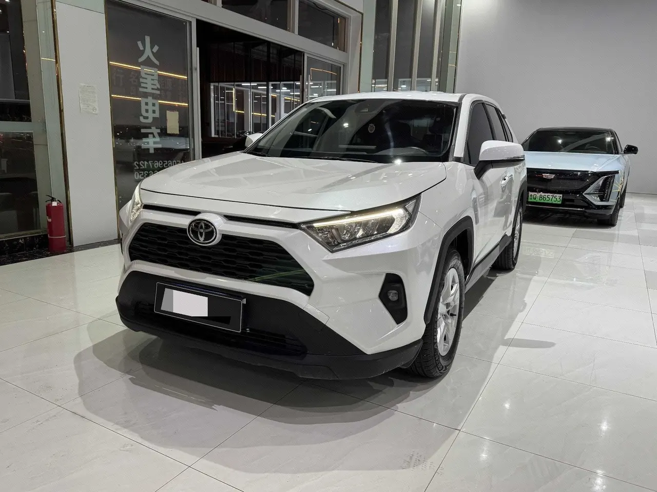 打开图片灯箱:Toyota 2023 RAV4 Rongbo 2.0 Stepless Two-Drive City Edition Automatic Gear