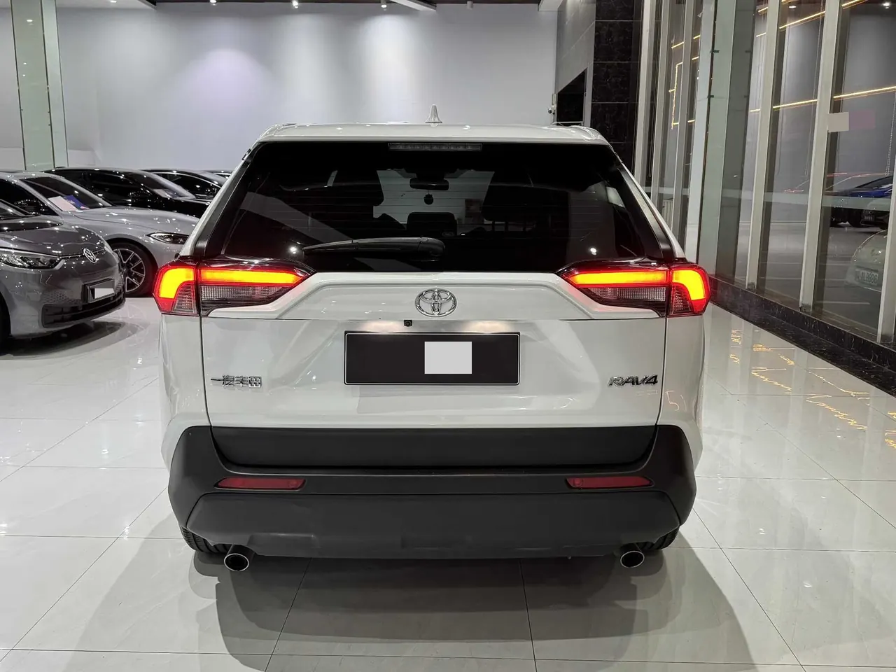 Toyota 2023 RAV4 Rongbo 2.0 Stepless Two-Drive City Edition Automatic Gear 5