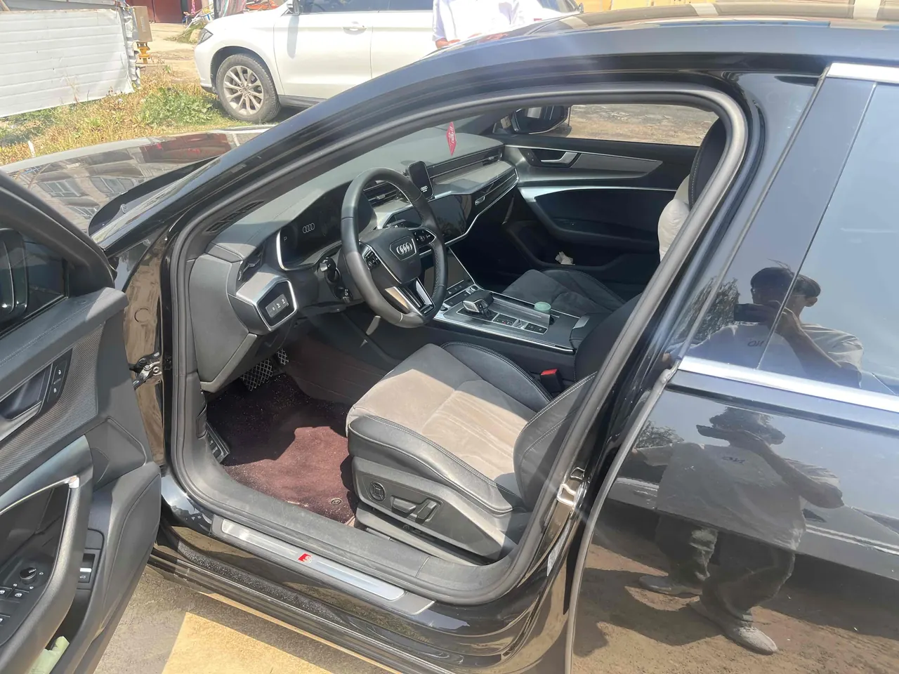 Audi 2022 A6L 2.0TFSI 45TFSI Selected Dynamic Automatic 4
