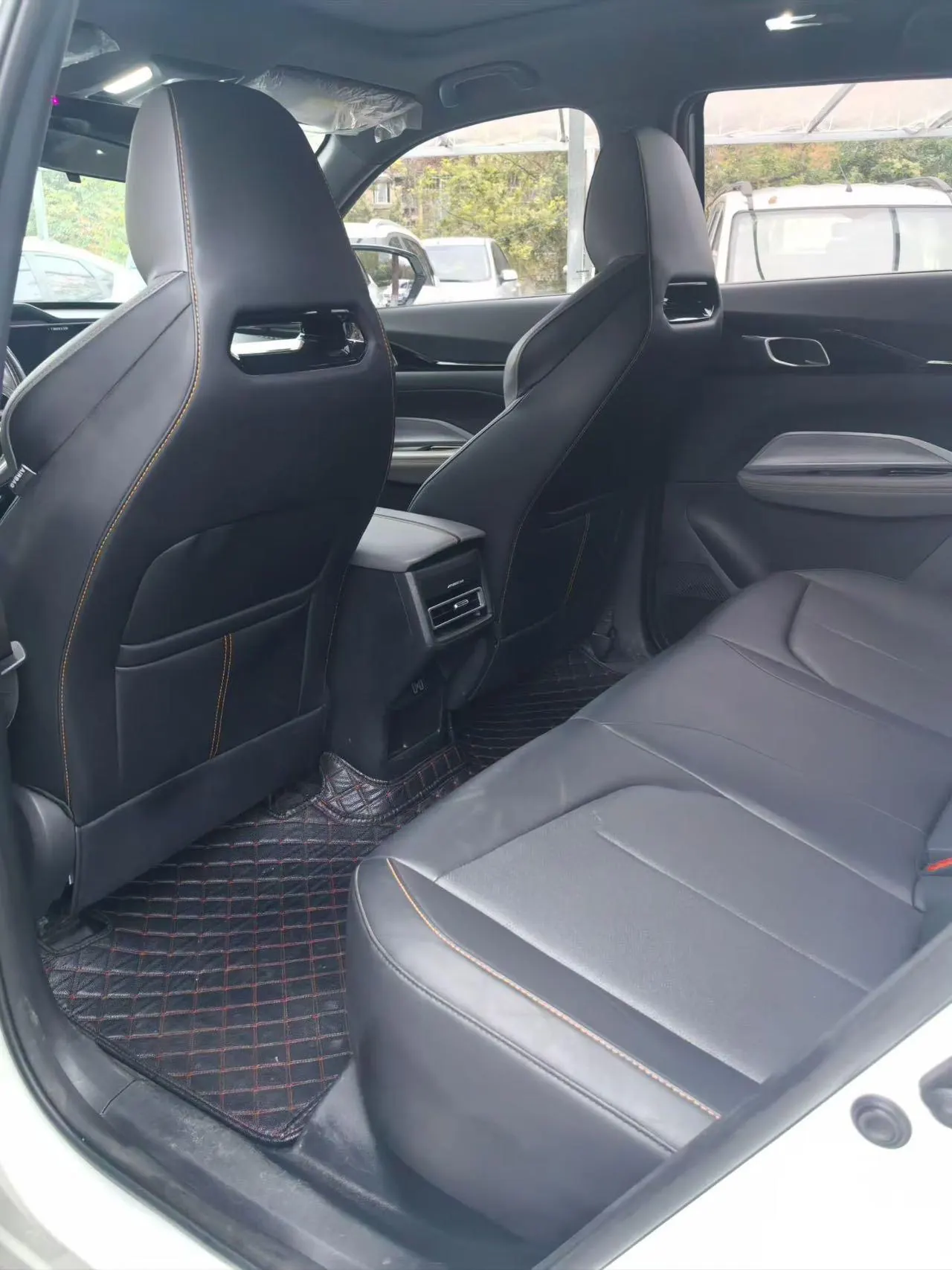 Oshan 2022 Z6 1.5T Blue Whale Zhihang Automatic Gear 7