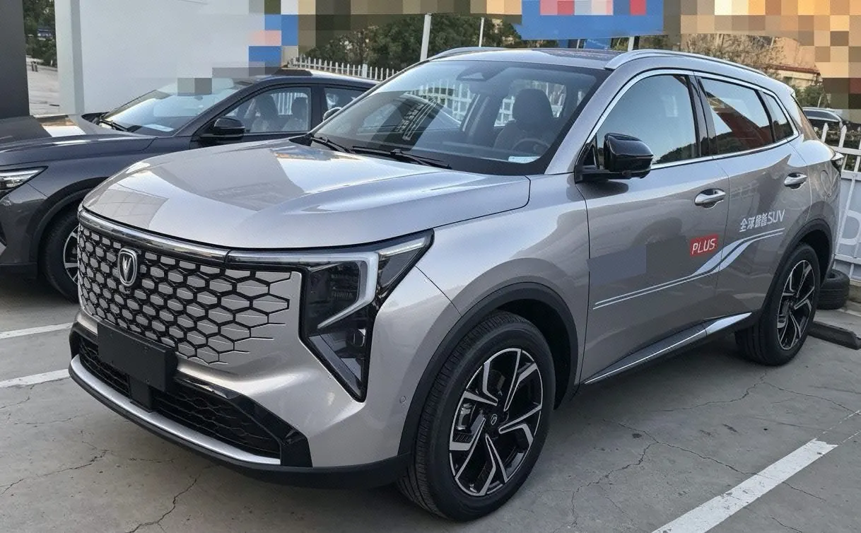 ChangAn 2026 CS55 PLUS 1.5T New Blue Whale Tianzhu Prestige Automatic - View 1