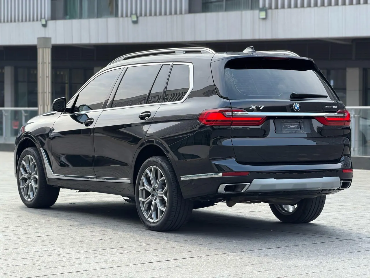 BMW X7 (Imported) 2022 X7 xDrive40i 3.0T Leading Luxury Suit Automatic Gear 8