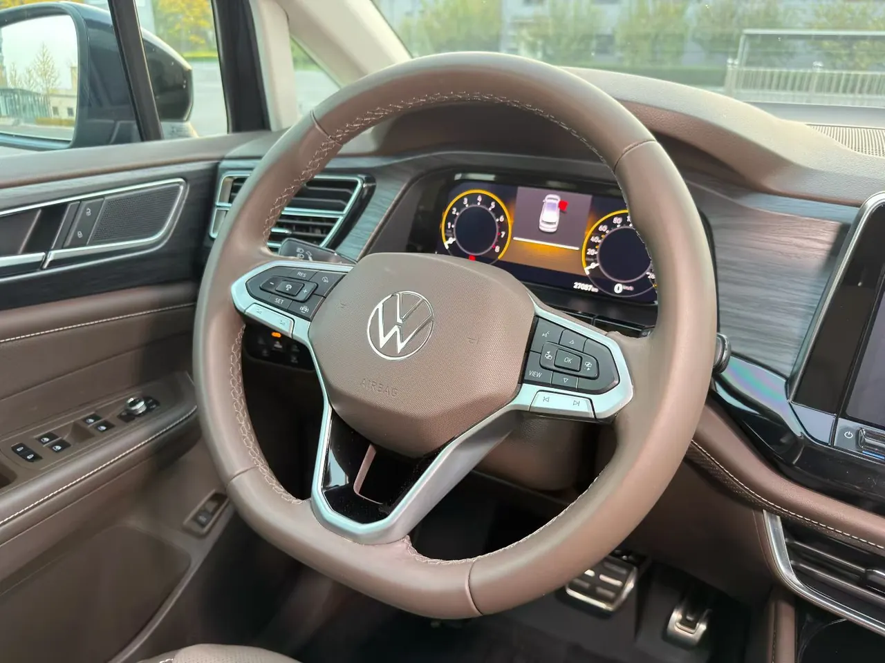 Volkswagen 2022 Wei (Viloran) 2.0TSI 380TSI Zunchi Edition Automatic Gear 5