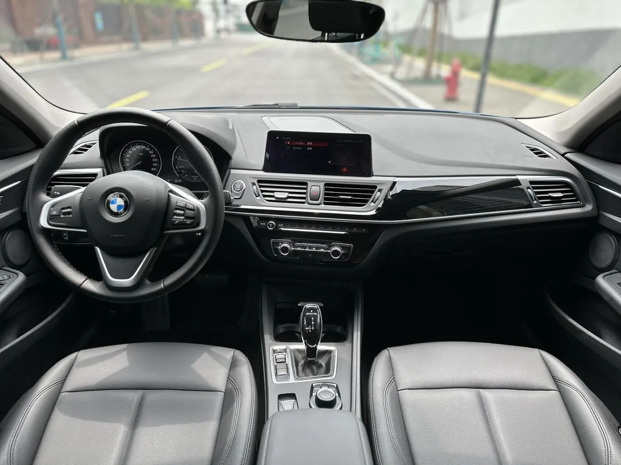 BMW 1 Series 2020 120i 1.5T Fashion Automatic 10