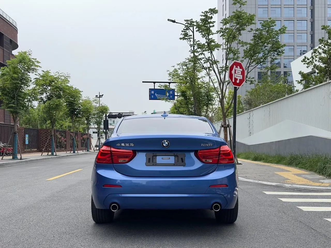 BMW 1 Series 2020 120i 1.5T Fashion Automatic 9