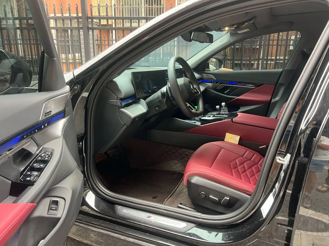 BMW 5 Series 2026 model 530Li 48V 2.0T Leading Edition M Sport Package Automatic 4