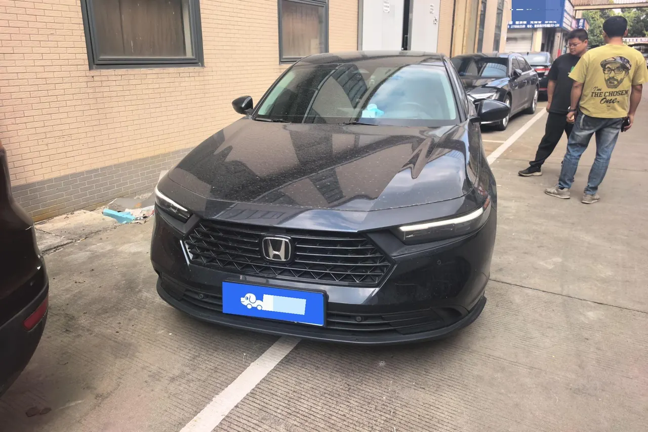 Honda 2025 11th generation Accord 1.5T stepless 260TURBO flagship automatic gear 5
