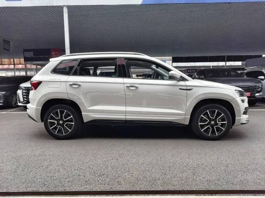Skoda 2022 Keluoke 1.4TSI TSI280 Premium Edition Automatic Gear 2