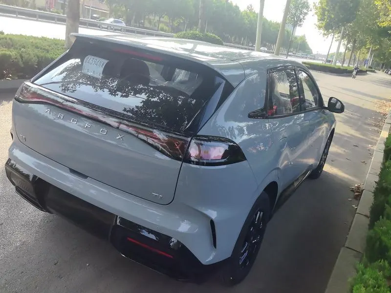 ARCFOX 2026 T 1 450 PRO Automatic 4