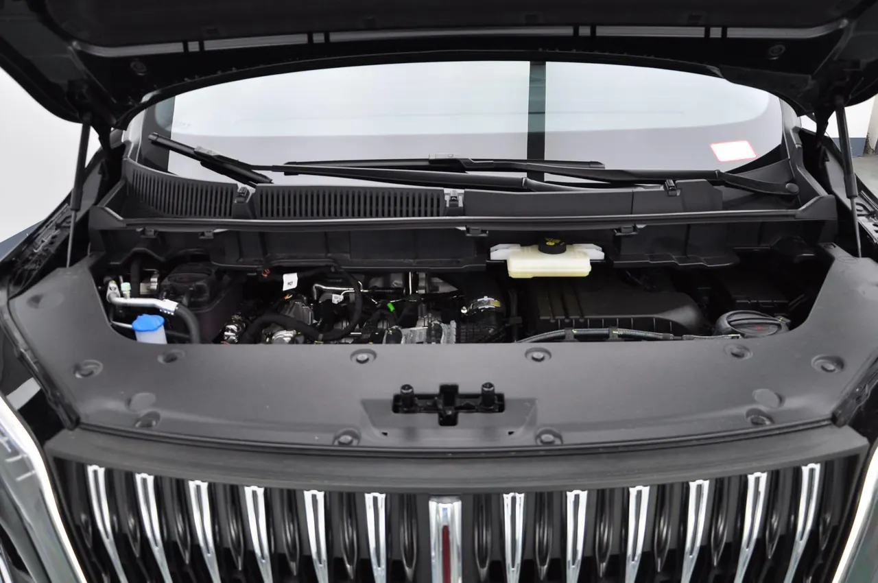 HongQi 2026 HQ9 PHEV 2.0T 4-wheel drive deluxe automatic gear 17