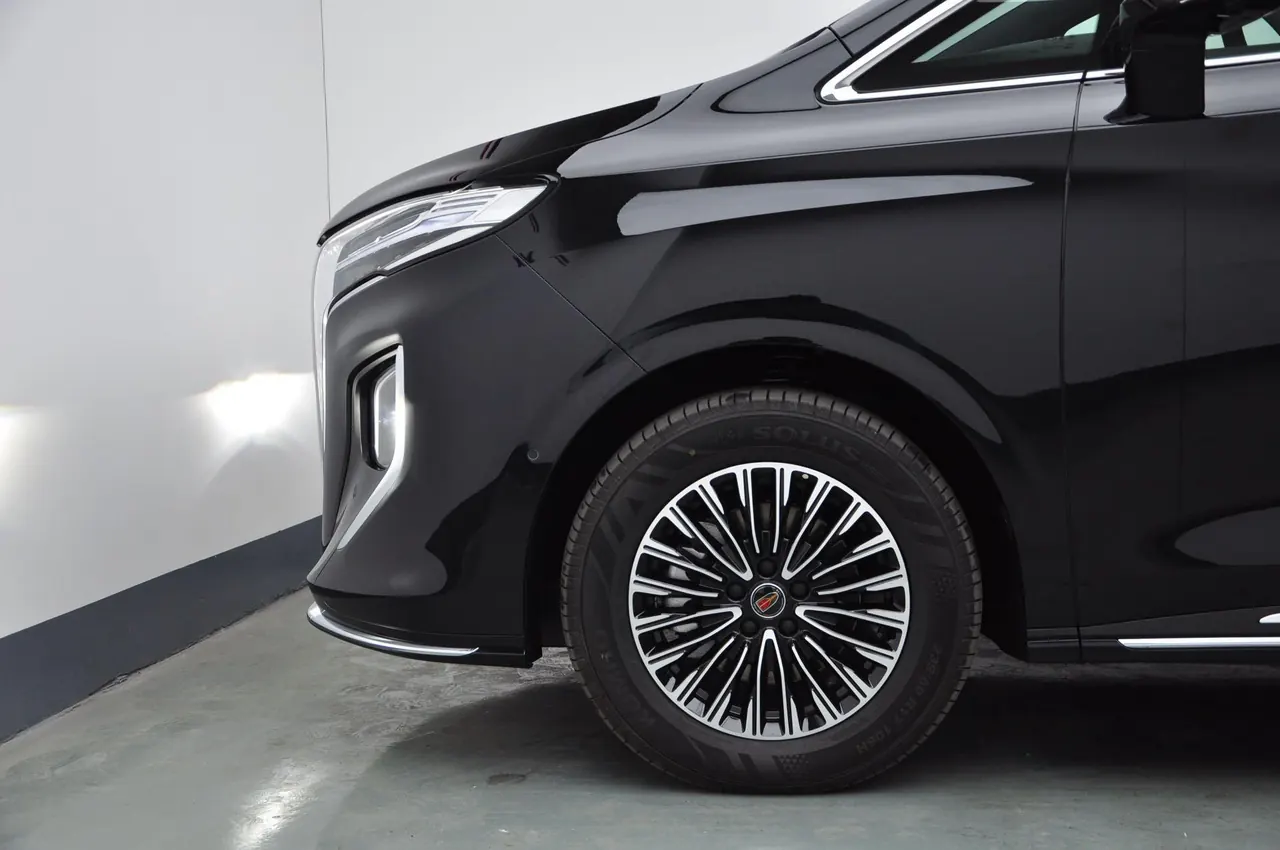 HongQi 2026 HQ9 PHEV 2.0T 4-wheel drive deluxe automatic gear 4