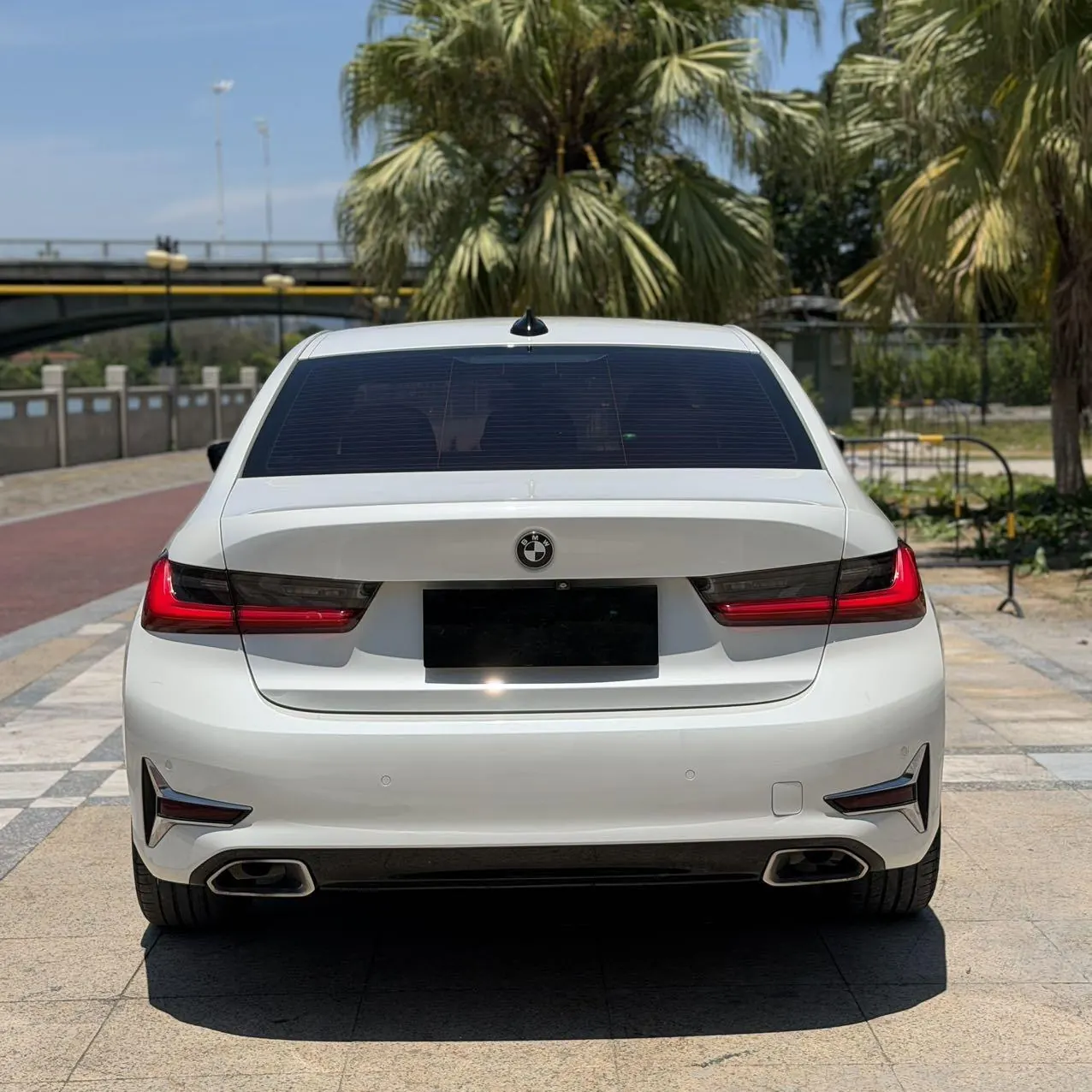 BMW 3 Series 2020 325Li 2.0T First Edition Automatic Gear 4