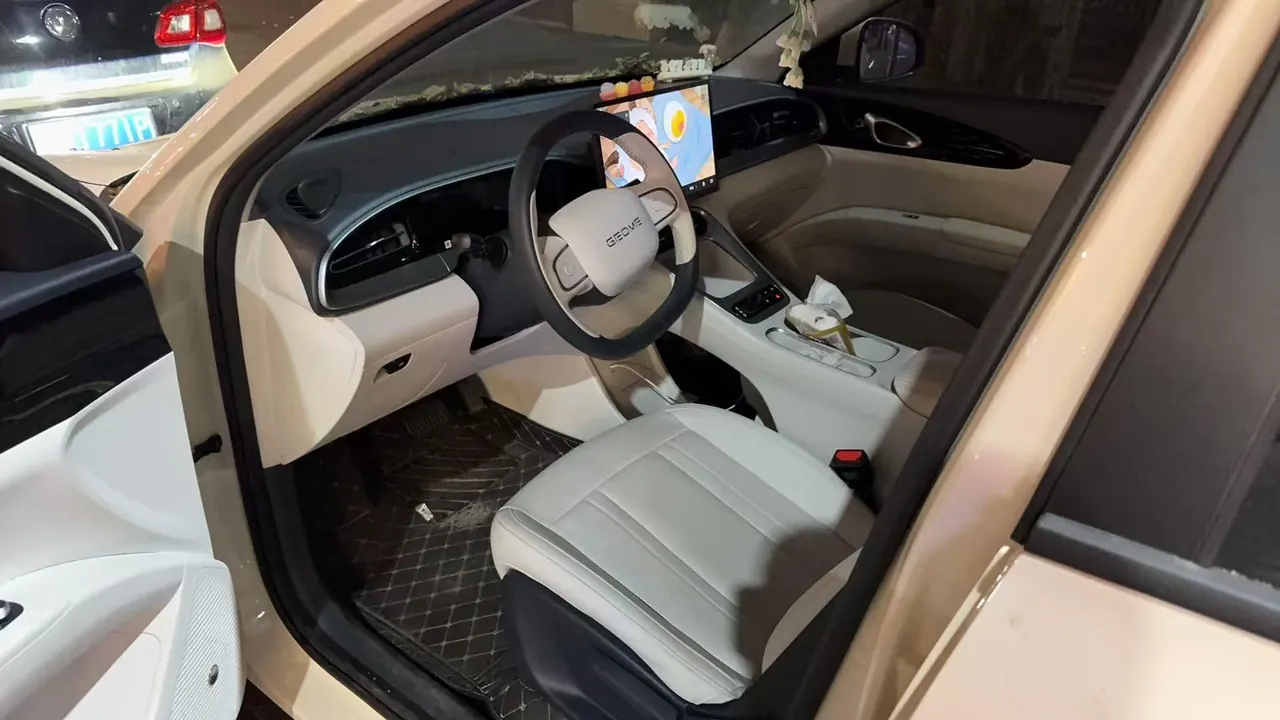 Geely 2025 Star Wish 310km Dream Edition Automatic Gear 2