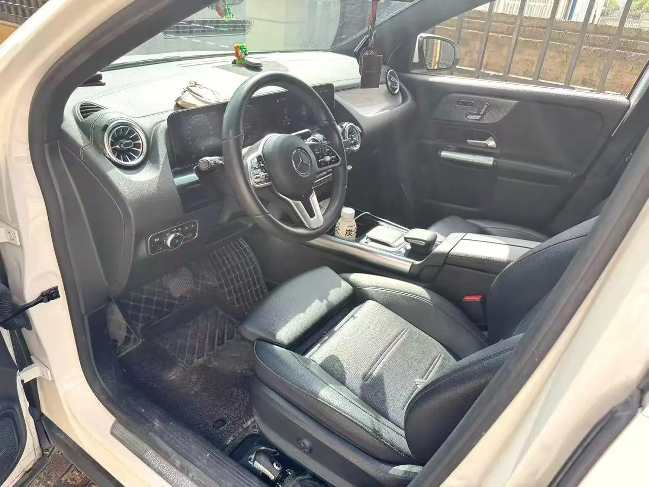 Mercedes Benz 2020 GLA 200 1.3T automatic gear 2