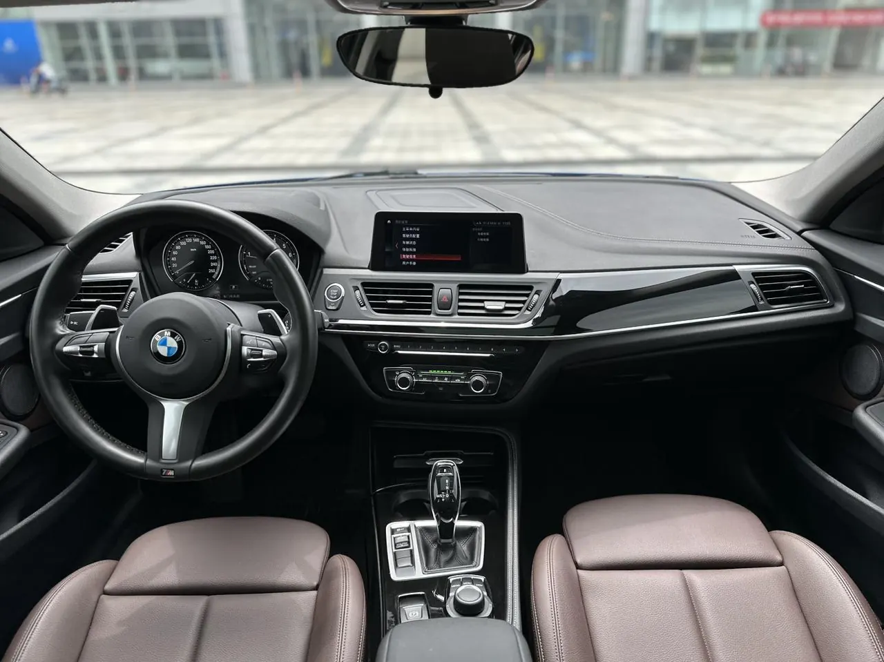 BMW 1 Series 2020 125i 2.0T Leading M Sports Suit Automatic Gear 12