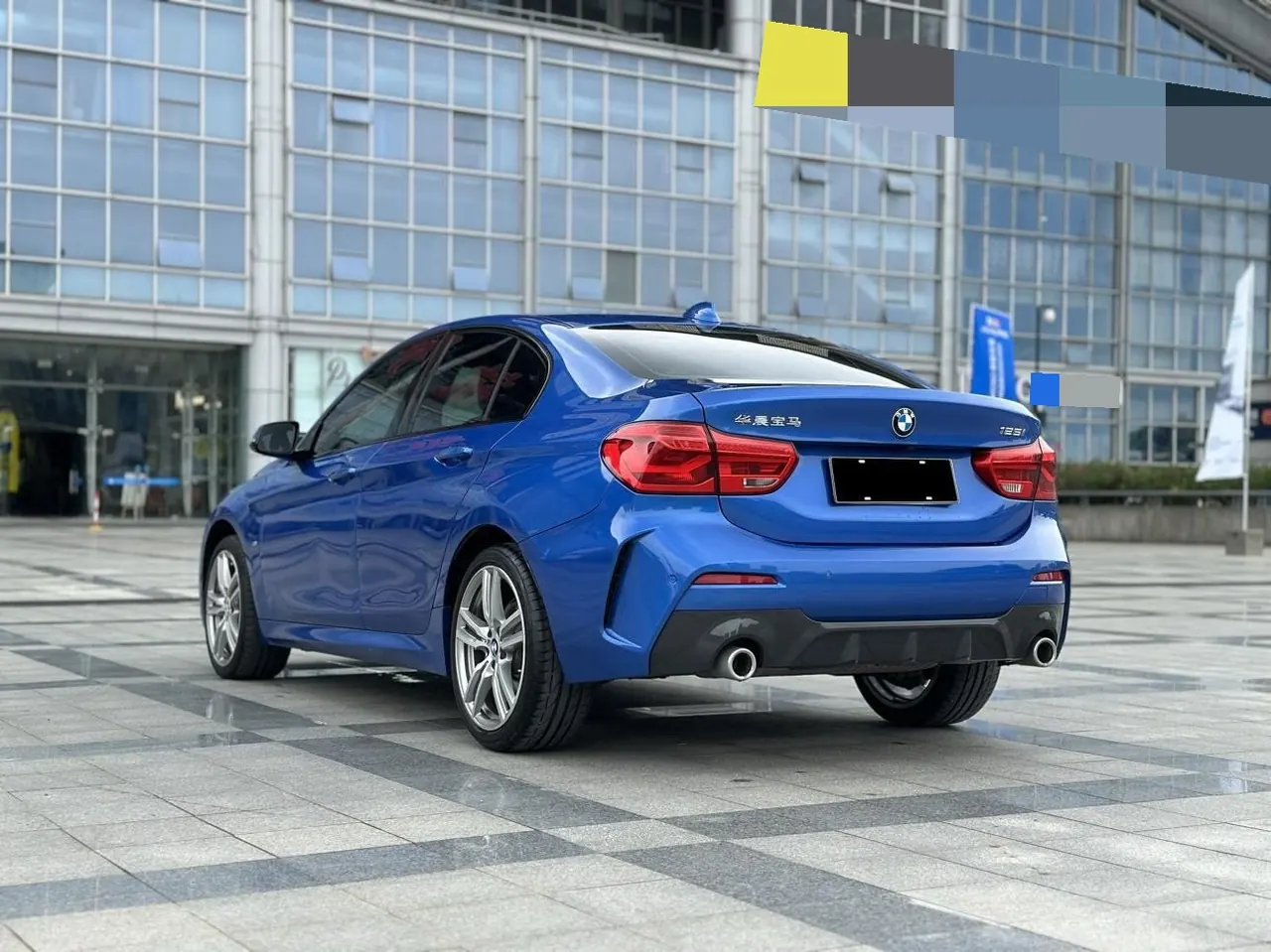 BMW 1 Series 2020 125i 2.0T Leading M Sports Suit Automatic Gear 3