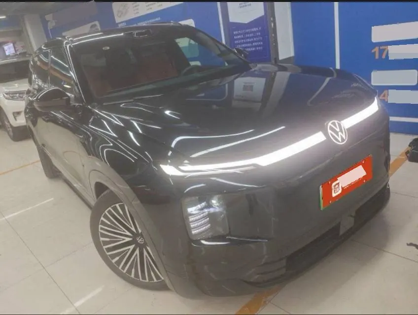Volkswagen 2026 ID.ERA 9X Max 4-wheel drive automatic gear 2