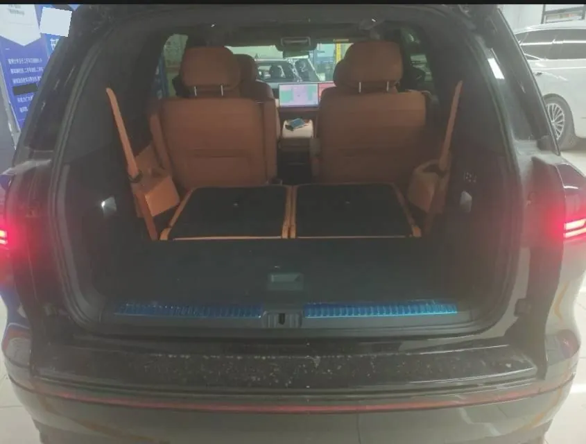 Volkswagen 2026 ID.ERA 9X Max 4-wheel drive automatic gear 8