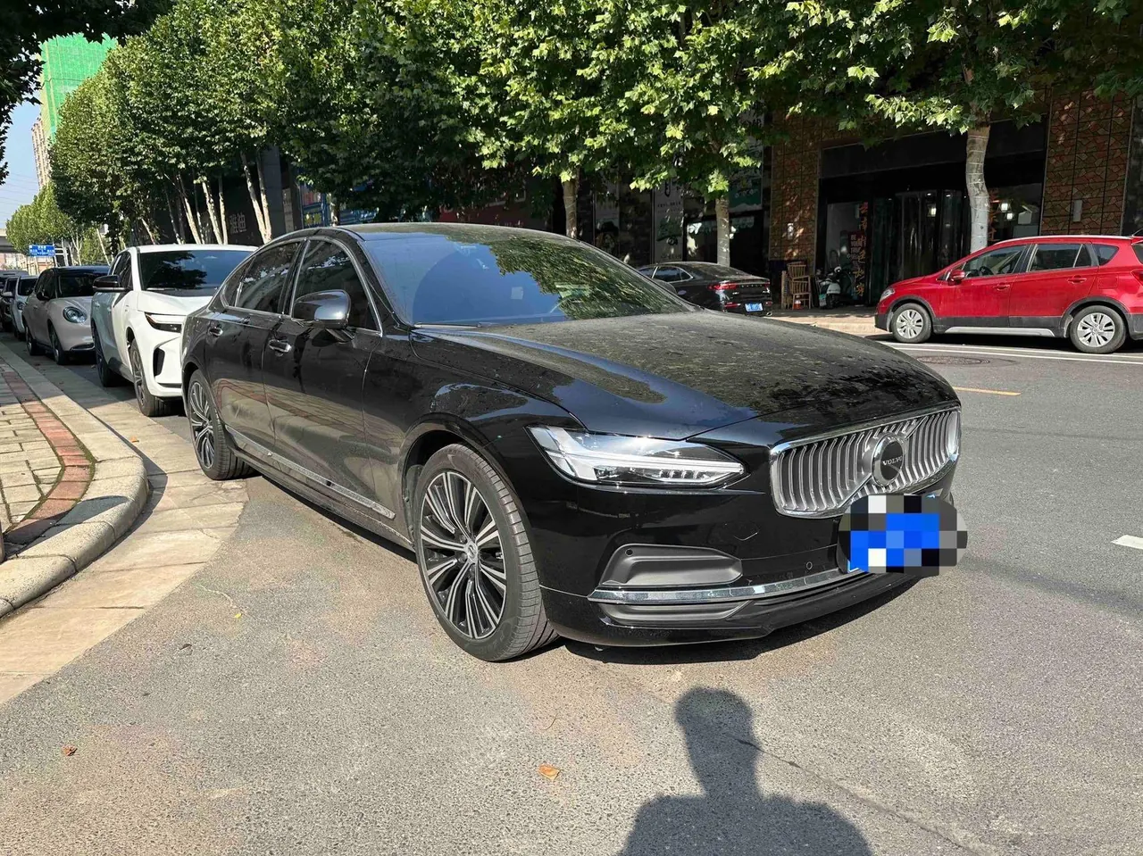 Volvo 2023 S90 48V 2.0T B5 Zhiyuan Deluxe Edition Automatic Gear 2