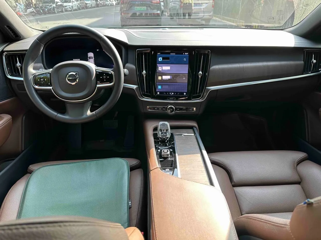 Volvo 2023 S90 48V 2.0T B5 Zhiyuan Deluxe Edition Automatic Gear 9