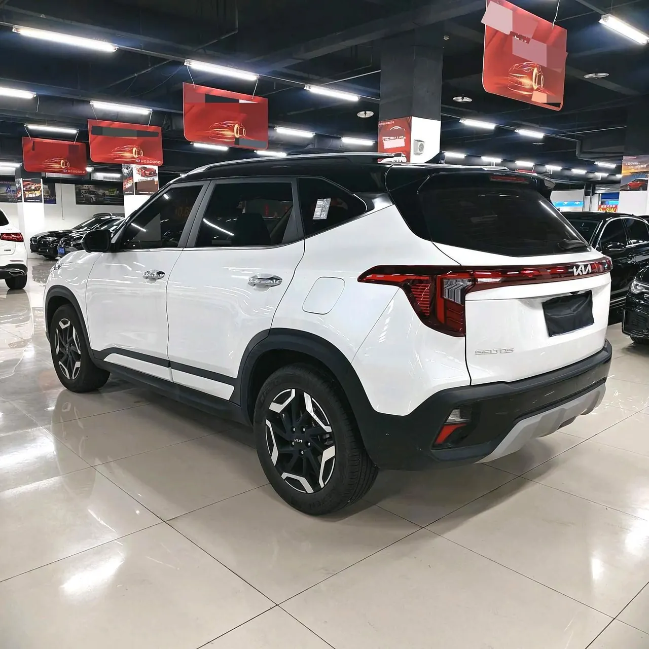 Kia 2023 Setus 1.5 Stepless Premium Edition Automatic Transmission 7